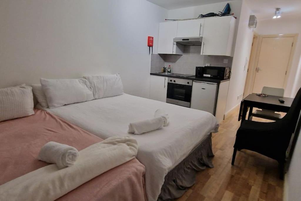 Apartment Great Place For Your *
